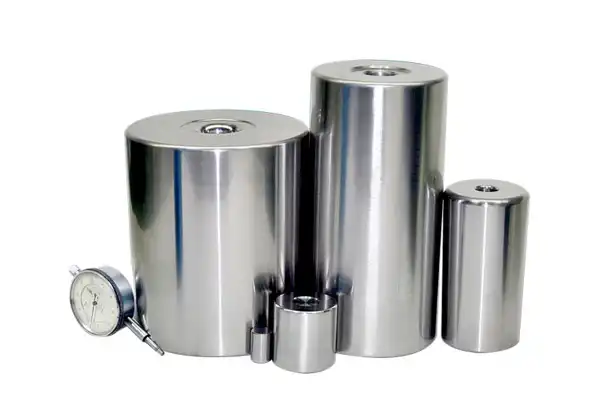 What Materials Are Cylindrical Rollers Made From?
